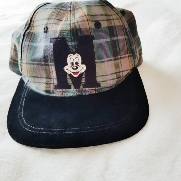 Disney Accessories - Disney》VNTG 90s Plaid Tartan Mickey Mouse Dad Hat